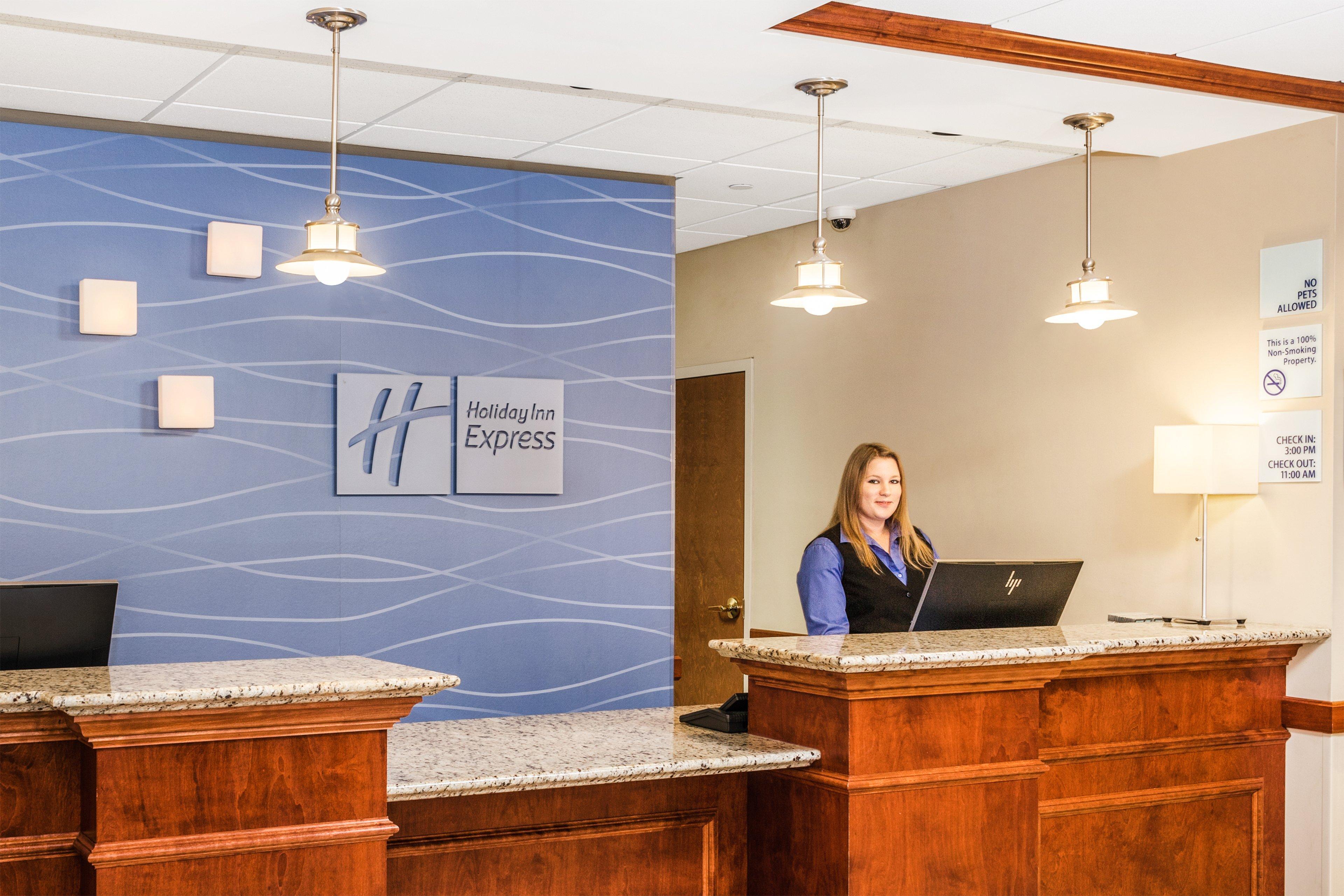 Holiday Inn Express Hotel & Suites Hampton South-Seabrook, An Ihg Hotel Kültér fotó